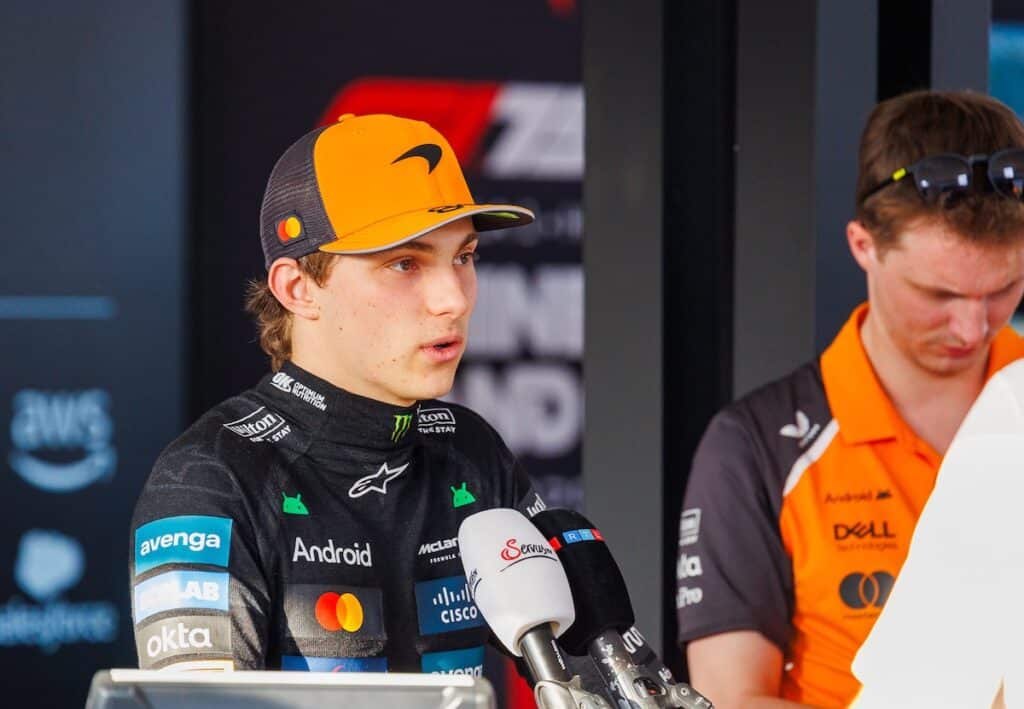 oscar piastri mclaren qualifying