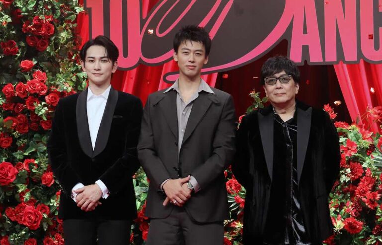 （左から）町田啓太、竹内涼真、大友啓史監督