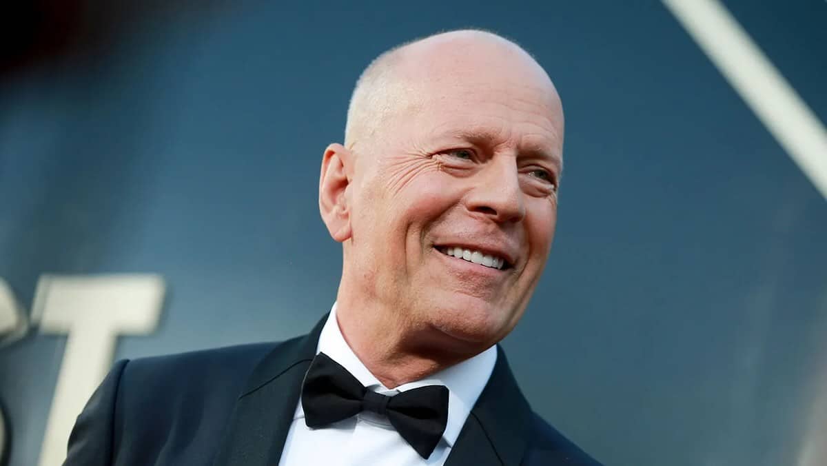 ブルース・ウィリス、認知症の自覚はないものの家族は認識──妻エマが近況を語る