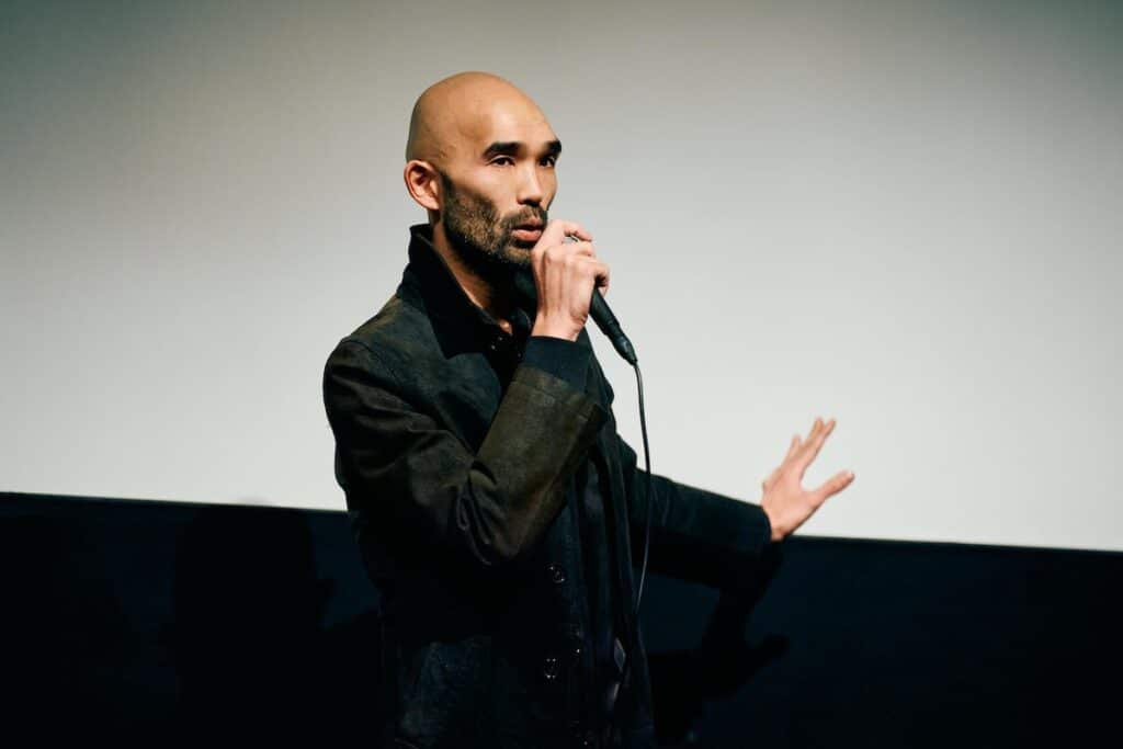 映画『黒の牛』出演、須森隆文