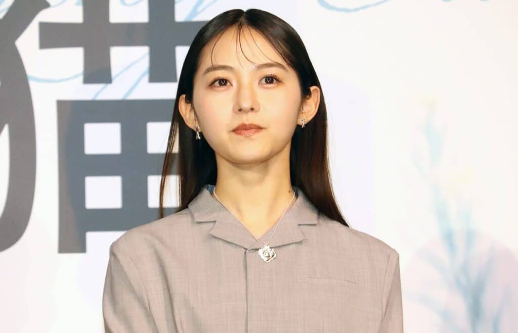 映画『架空の犬と噓をつく猫』初日舞台挨拶にて、伊藤万理華