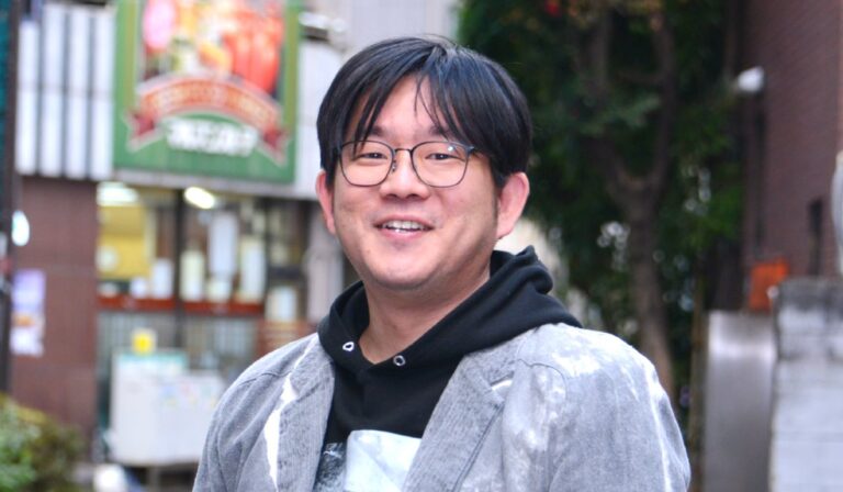 【インタビュー】映画『黒の牛』、蔦哲一朗監督に単独インタビュー！  「自分を超えた先にある自然との邂逅」 禅の「十牛図」を映像化、坂本龍一が共鳴した理由を語る