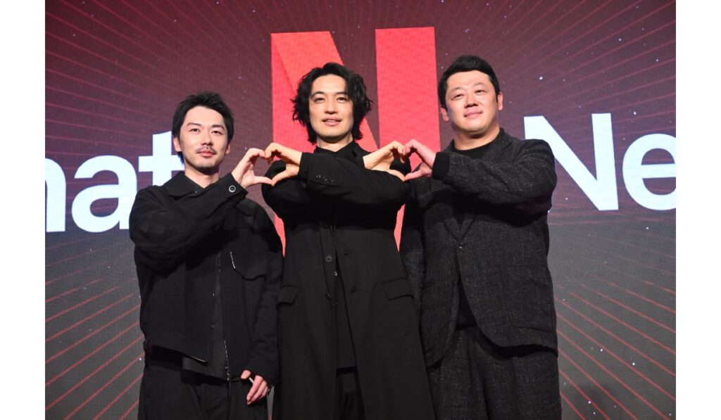左から松本優作監督、斎藤工、佐藤善宏　Netflixラインナップ発表会「Next on Netflix 2026」 （C）Netflix