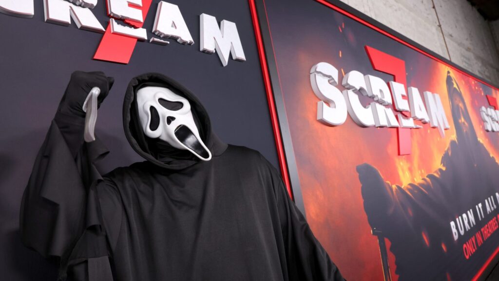 『スクリーム7』LAプレミアで抗議デモ発生