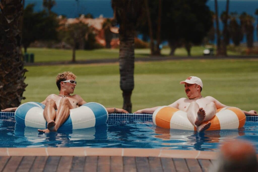 『ゼーズ・セイクリッド・ヴァウズ(原題:Those Sacred Vows)』