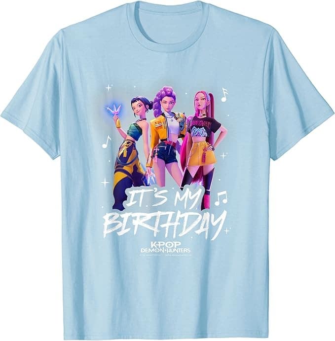 KPOPガールズ デーモン・ハンターズ グッズ Huntrix It's My Birthday Group Tシャツ