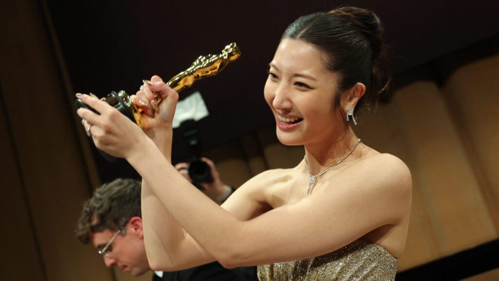 『KPOPガールズ! デーモン・ハンターズ』がアカデミー賞で2冠達成！続編制作も決定、さらなる多様性の未来へ