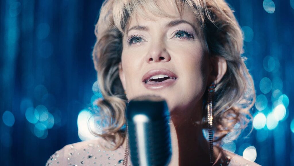 ケイト・ハドソン、『ソング・サング・ブルー』より