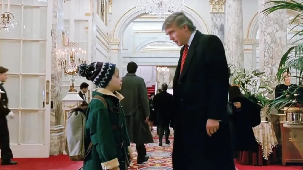 『ホーム・アローン2』より