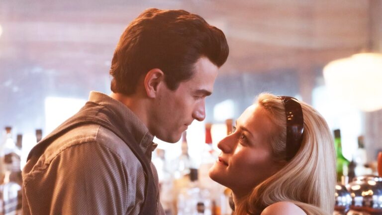 音楽スーパーバイザーが語る、ポール・アンソニー・ケリー、サラ・ピジョン、『ラブストーリー ジョン＆キャロリン』最終話より