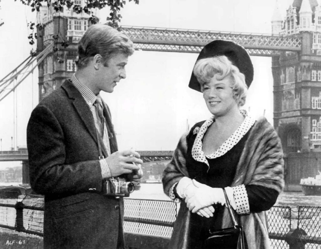 『アルフィー』