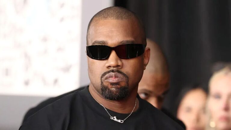 カニエ・ウェスト、安藤忠雄設計の豪邸改装で裁判