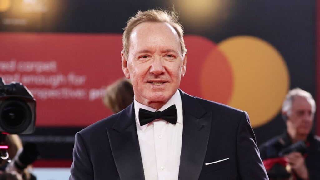 ケビン・スペイシー、性的暴行訴訟が和解　裁判は停止へ