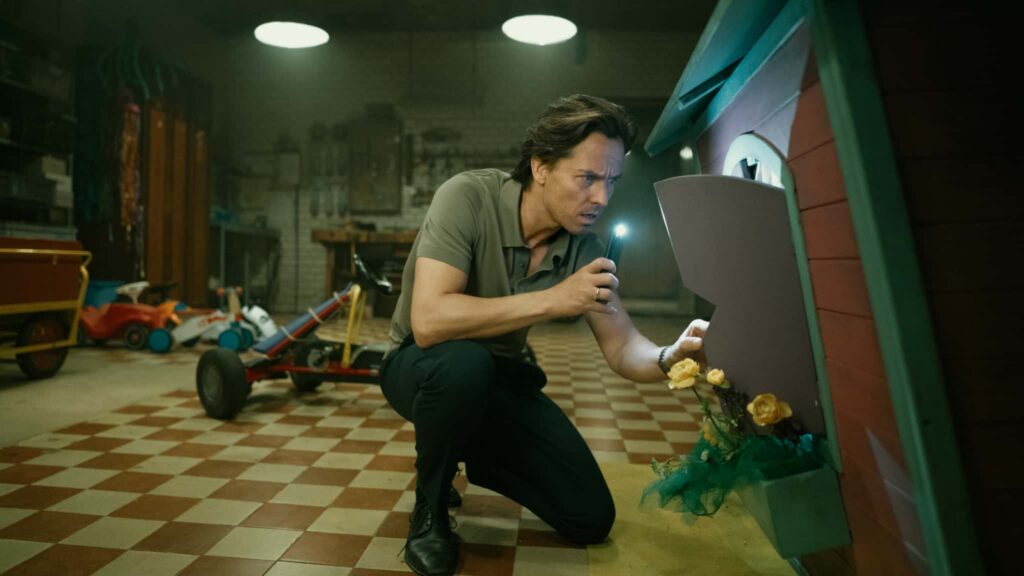 Netflixシリーズ『マインドフルに殺して: シーズン2』より