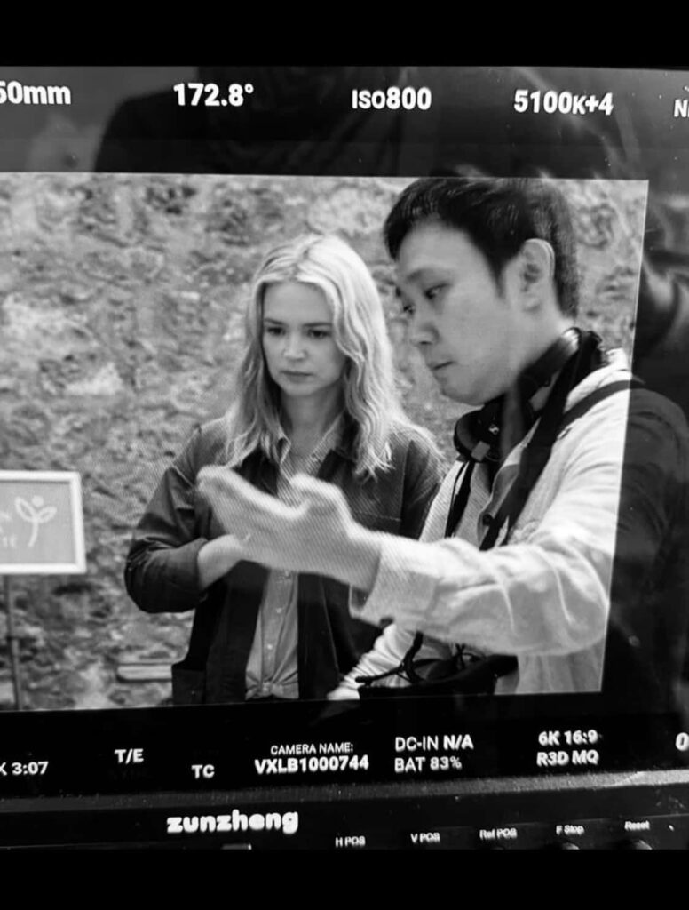 ヴィルジニー・エフィラ、濱口竜介監督 写真:@efira_virginie/Instagram