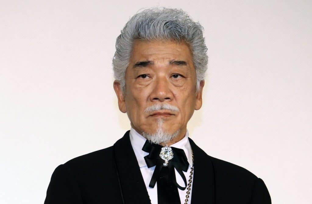 舘ひろし、32年ぶり南条弘役に復帰『免許返納⁉』プレミアで森田芳光監督にオマージュ