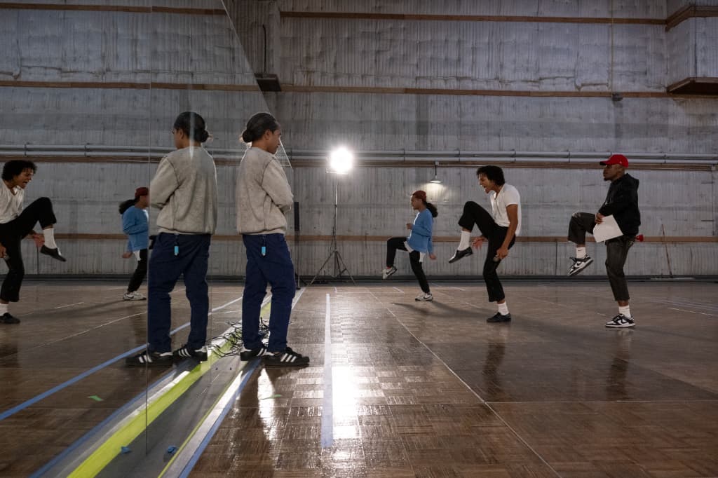 映画『Michael/マイケル』メイキング写真 ®, TM & © 2026 Lions Gate Entertainment Inc. All Rights Reserved.