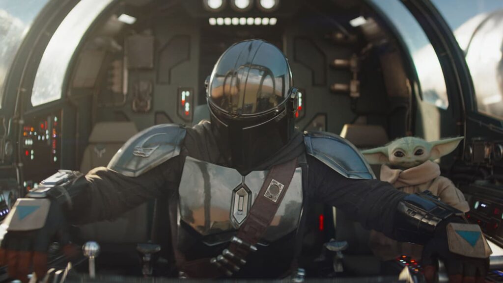『マンダロリアン・アンド・グローグー』米初動興収は120億円超え予想！劇場公開だけで終わらないディズニーの巨大戦略
