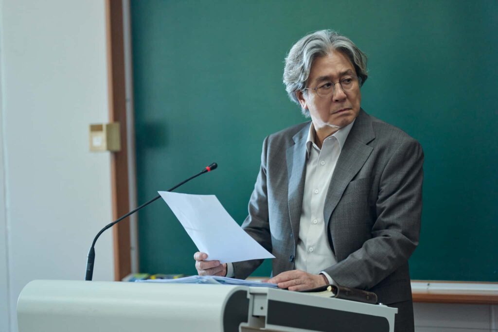 Netflixシリーズ『最後列からの声』より