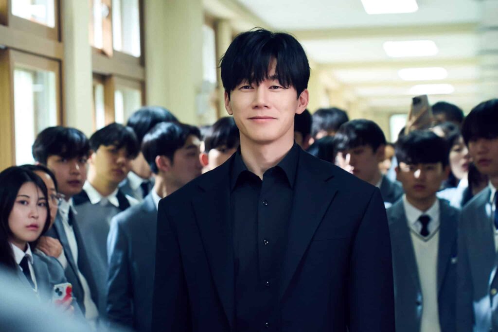 Netflixシリーズ『鉄槌教師』より