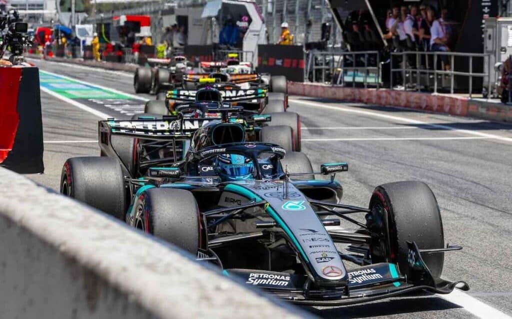 【F1バルセロナGP予選】ラッセルが今季3度目のポール獲得 ピレリはF1参戦500戦を記念