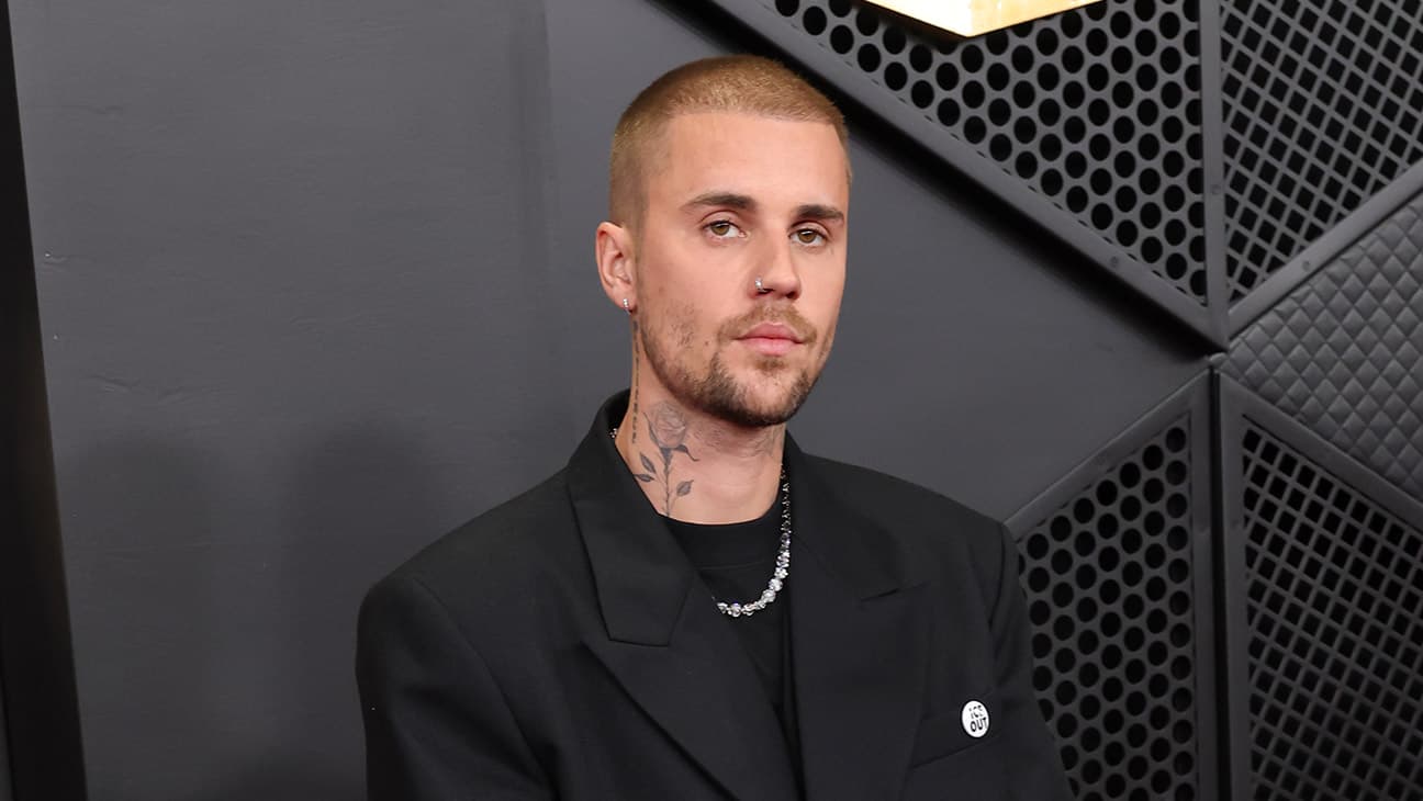 ジャスティン・ビーバー、ワールドカップ決勝ハーフタイムショーに緊急参戦！BTS、マドンナらと奇跡のステージ