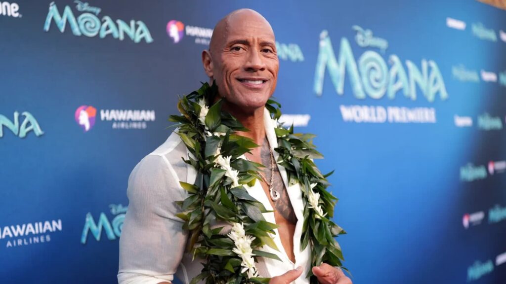 ドウェイン・ジョンソン、実写版『モアナと伝説の海』で披露した自身の“激変ウィッグ姿”に爆笑