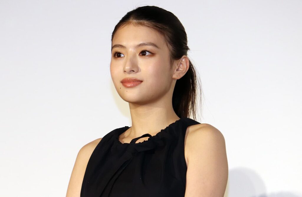 出口夏希