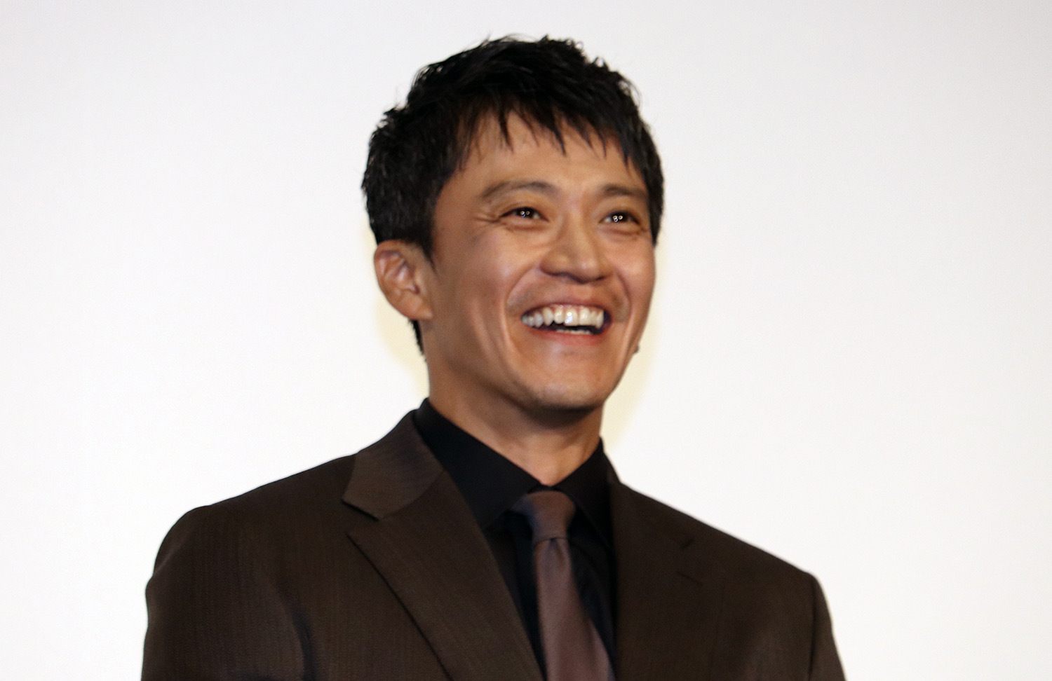 小栗旬