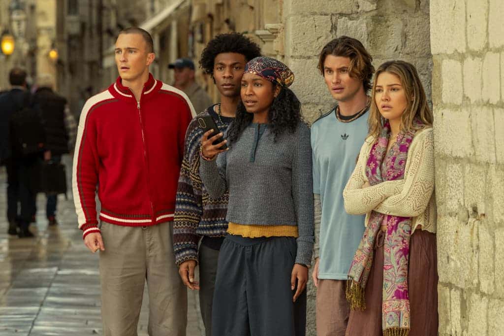 Netflixシリーズ『アウターバンクス: シーズン5』より