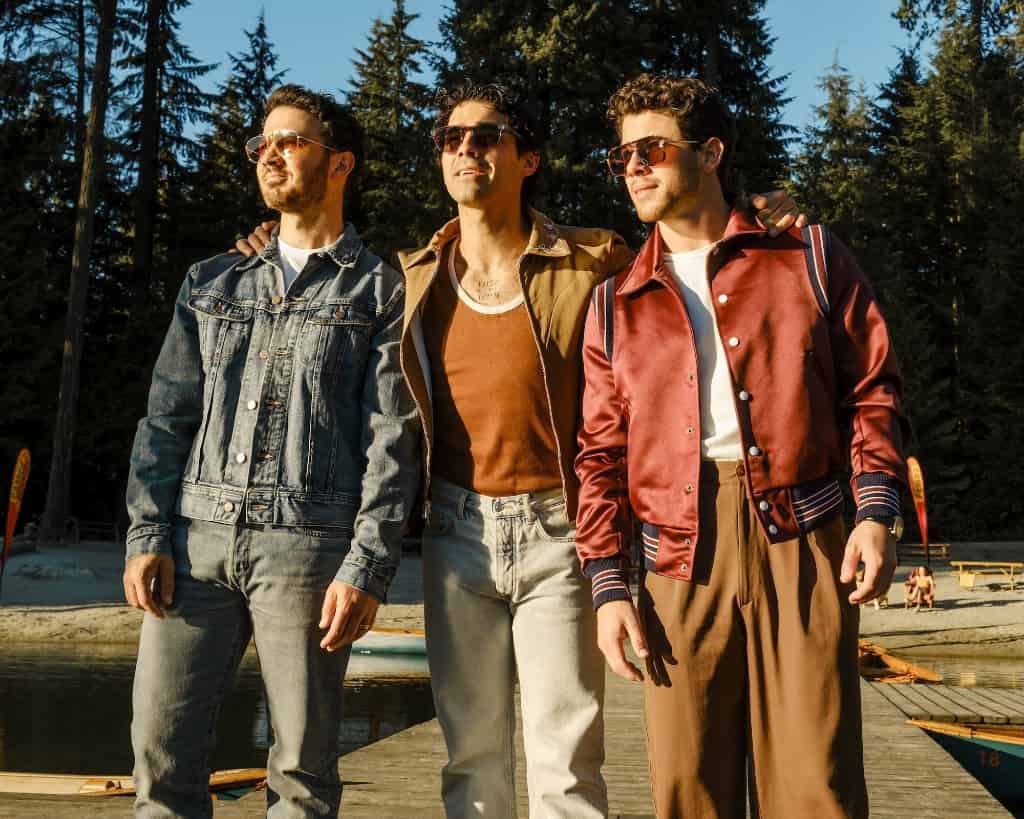 ジョナス・ブラザーズ、『キャンプ・ロック3』より
