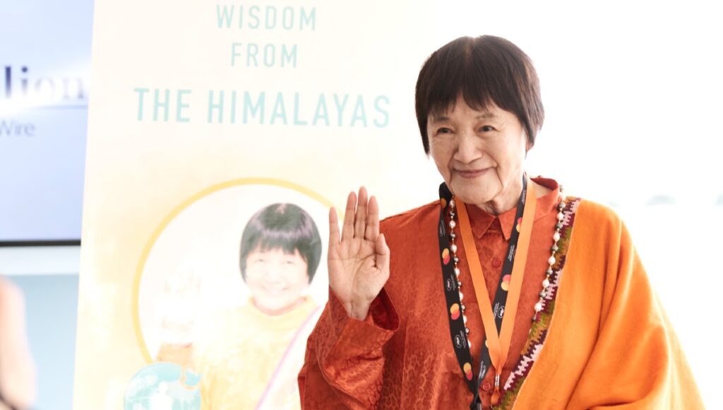 ヨグマタ相川圭子、第79回カンヌ国際映画祭で瞑想を指導! さらに『クリムゾン・リバー』で知られる人気小説家ジャン=クリストフ・グランジェと対談が実現