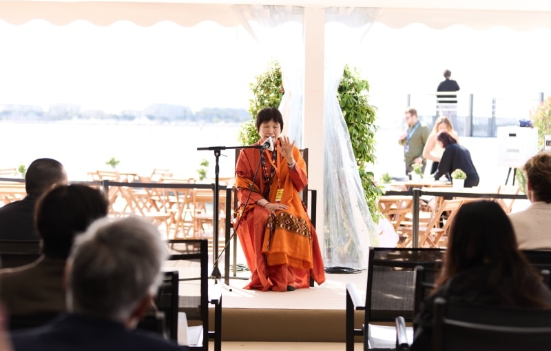 第79回カンヌ国際映画祭のアメリカン・パビリオンでの相川圭子