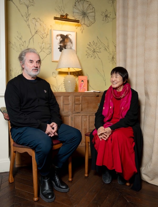ヨグマタ相川圭子と、ジャン=クリストフ・グランジェ 写真:Marilù Parisi