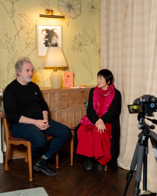 ヨグマタ相川圭子と、ジャン=クリストフ・グランジェ 写真:Marilù Parisi