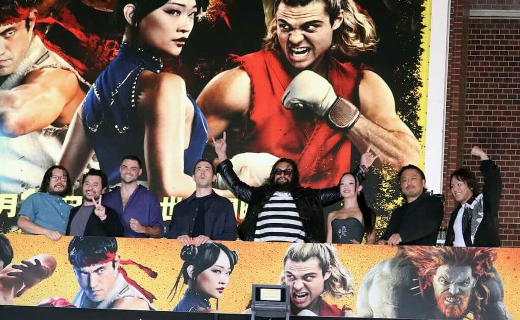 『ストリートファイター』実写版キャストが東京に集結！ ケン、リュウ、春麗がファンと交流