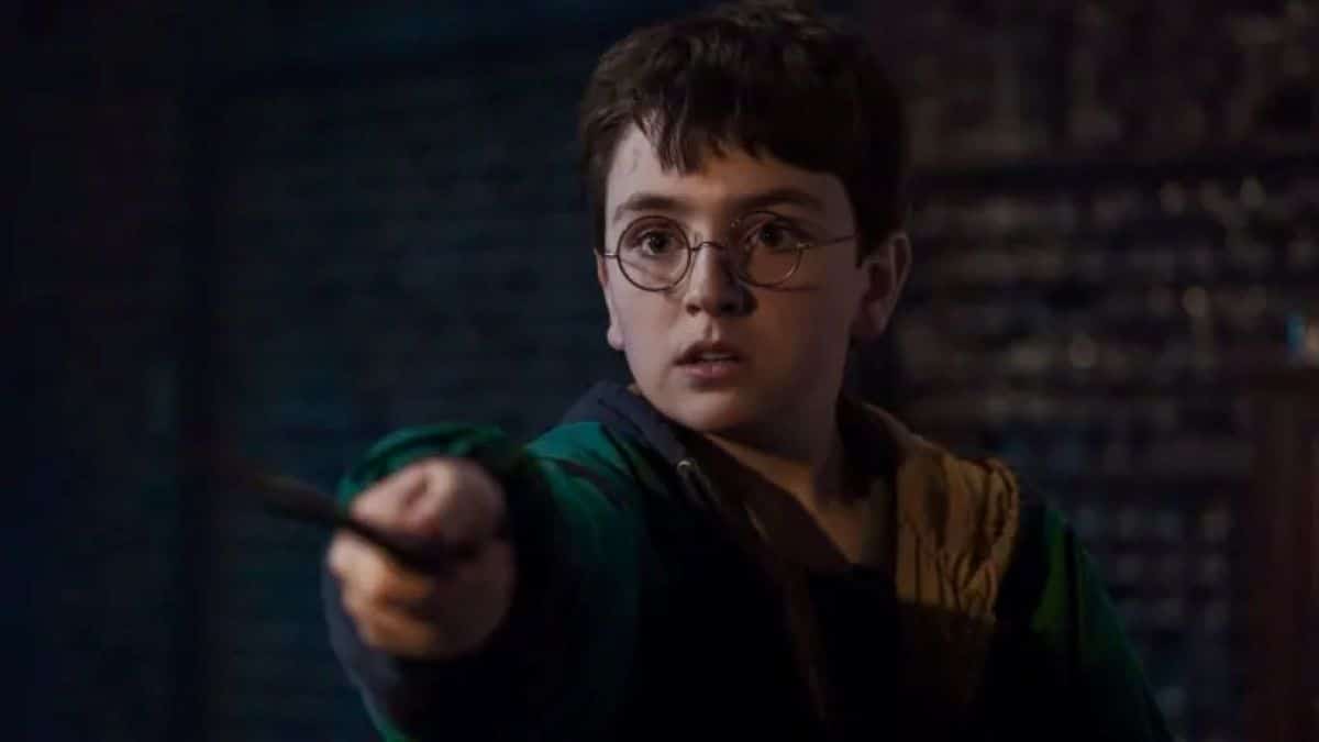 HBOドラマ版『ハリー・ポッター』新予告編でホグワーツの世界が解禁！スネイプ、組分け帽子、クィディッチも登場