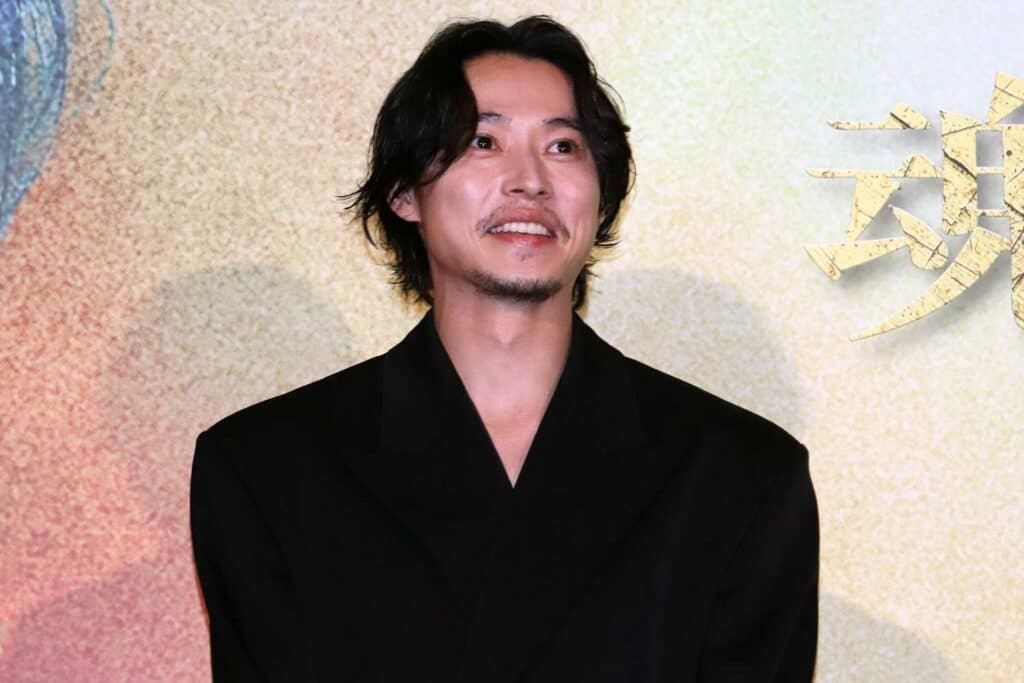 山﨑賢人