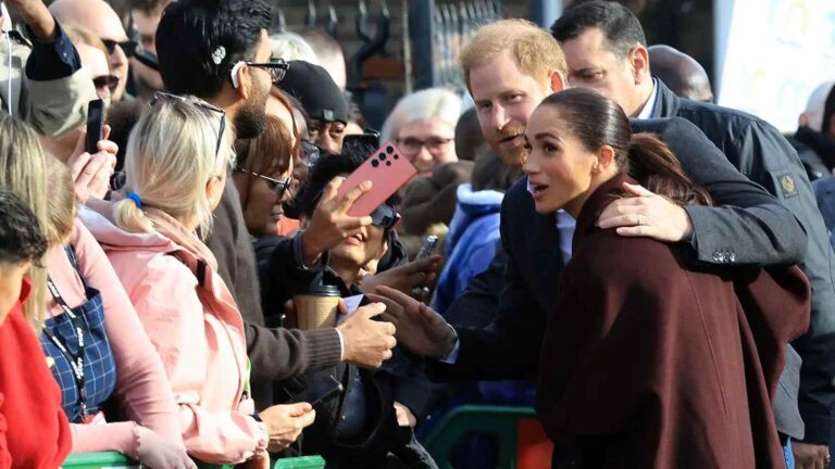 ヘンリー王子、メーガン妃、ノッティンガムにて＝現地時間2026年10月15日