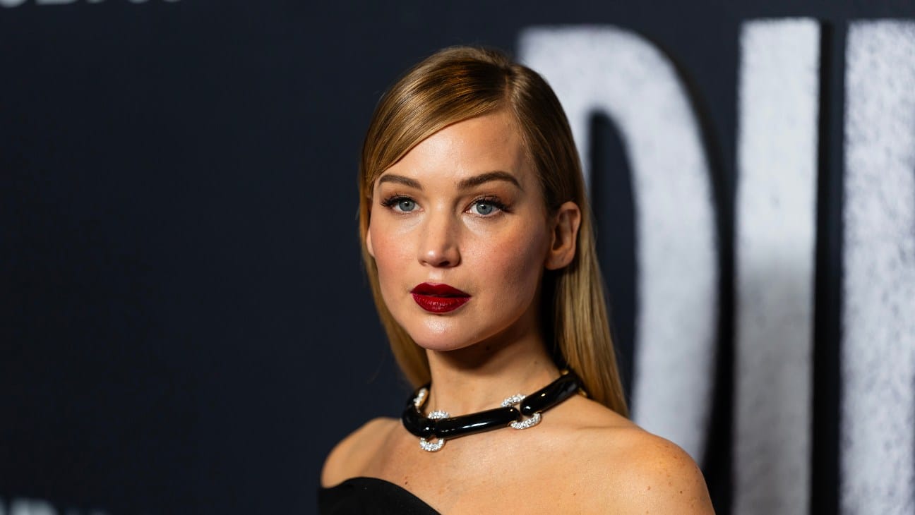 ジェニファー・ローレンス、映画のヌードシーン撮影で怒り　無断スタッフの立ち入りに抗議