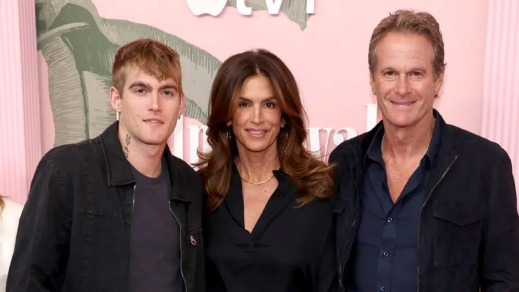 シンディ・クロフォード、息子プレスリーを追悼「優しく美しい魂」　娘カイアも兄への深い愛を告白