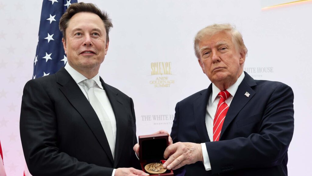 イーロン・マスクの映画『Musk』、TikTokが広告を永久停止！作品が描く「情報統制」との皮肉な一致