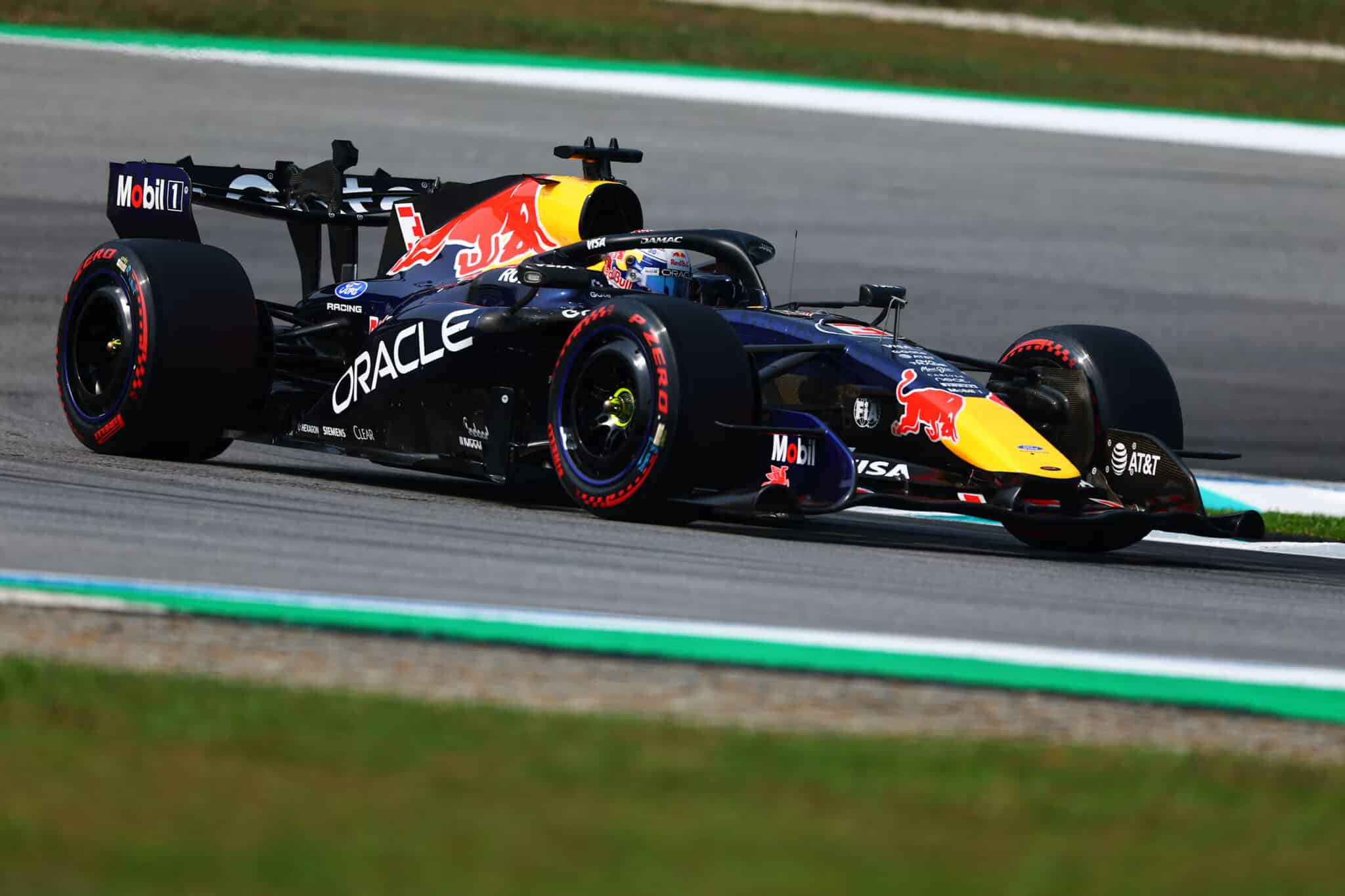 2026-bahrain-gp-sepang-qualifying-verstappen-pole-hamilton-front-row