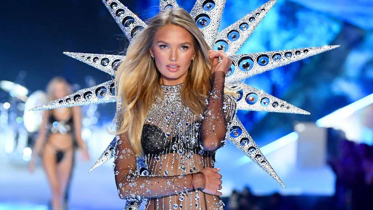 ヴィクトリアズ・シークレットのショーに元エンジェルが落選、ロミー・ストリド